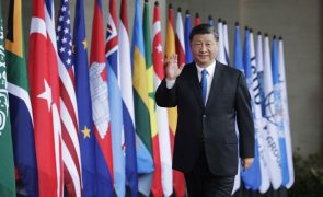 Xi Jinping diz a Sánchez para não ser sobrevalorizada influência da China sobre Putin