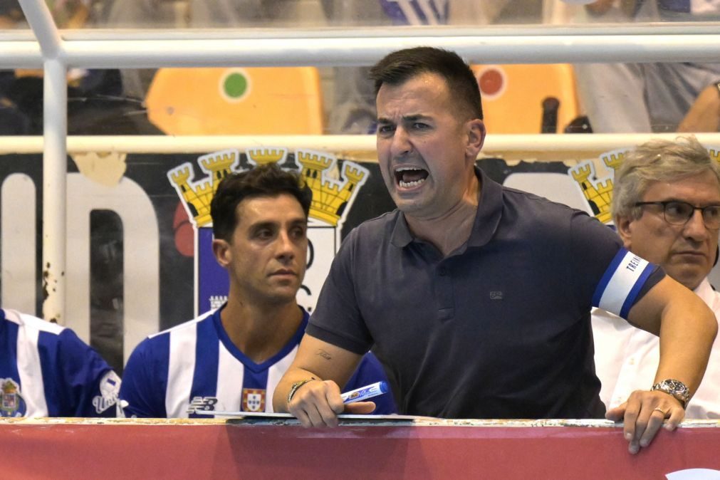 Treinador Ricardo Ares renova com hóquei em patins do FC Porto até 2027