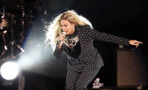 Beyoncé lidera corrida aos Grammy 2023 com nove nomeações