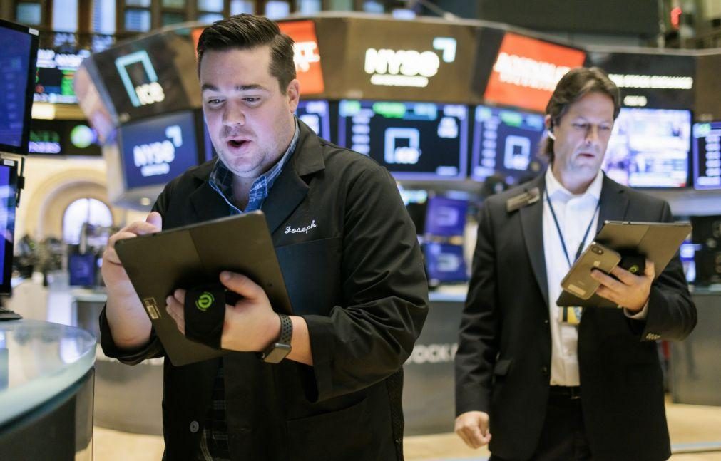 Wall Street inicia sessão sem uma tendência definida