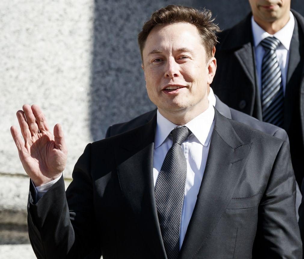 Elon Musk apoia Ron DeSantis contra Trump nas primárias republicanas