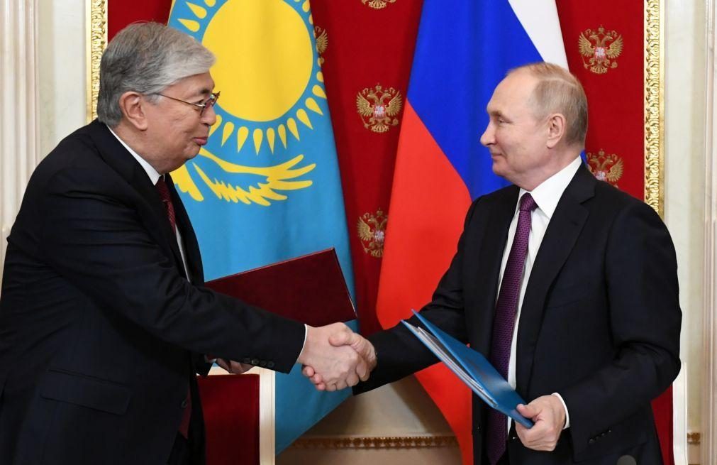 Rússia e Cazaquistão reafirmam unidade após tensões sobre a Ucrânia