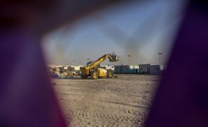 Qatar retifica que morreram 40 trabalhadores nas obras dos estádios do Mundial2022