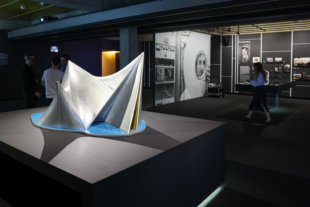 Exposição na Gulbenkian é porta de entrada para pensamento de Xenakis