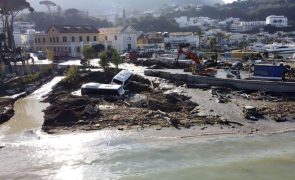 Sobe para onze o número de mortos após a tempestade na ilha de Ischia