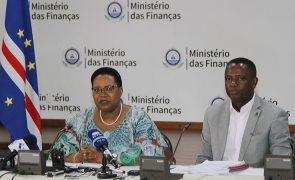 Restrições ao uso de viaturas do Estado em Cabo Verde em vigor até janeiro