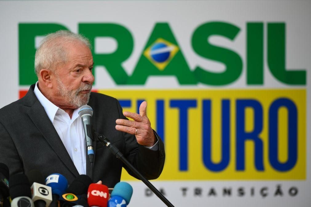 Lula da Silva planeia conversar com Biden sobre Trump e Bolsonaro em viagem aos EUA