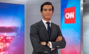 João Póvoa Marinheiro, o 'Ken' da CNN Portugal. Jornalista é o 