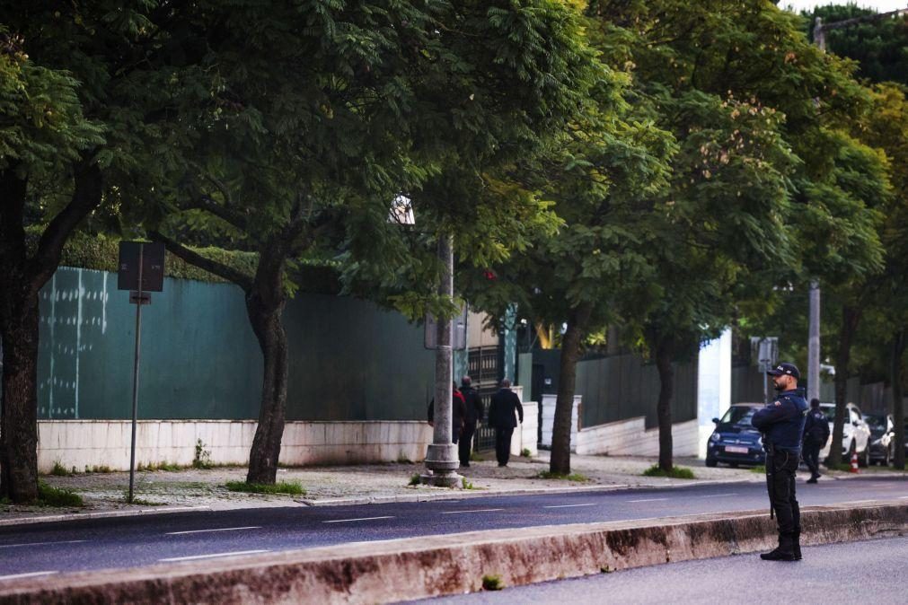 PSP não encontrou explosivos nos envelopes que chegaram à embaixada da Ucrânia em Lisboa