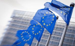 Conselho da UE vota hoje adesão da Bulgária, Roménia e Croácia a Schengen