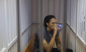 Basquetebolista Brittney Griner libertada em troca de prisioneiros
