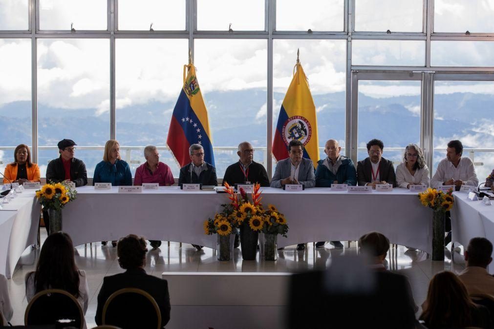 ONU vai acompanhar diálogo entre Governo e guerrilheiros na Colômbia