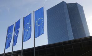 Trabalhadores do BCE ameaçam com greve por aumentos salariais