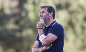 Adjuntos orientam treino do Marítimo enquanto João Henriques negoceia saída