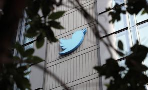 Twitter anuncia segunda-feira novo sistema de subscrição com o famoso crachá azul