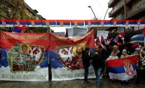 Rússia e França manifestam 
