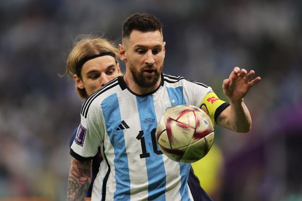 Messi iguala recorde de Matthäus, com 25.º jogo em Mundiais