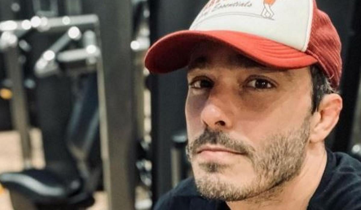 Ator Thiago Rodrigues quebra silêncio após alegada agressão