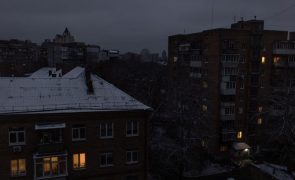 Ucrânia: Explosões em Kiev, diz presidente da câmara