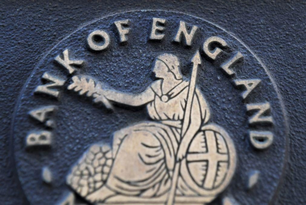 Banco de Inglaterra sobe taxa de juro em 0,50 pontos para 3,5%