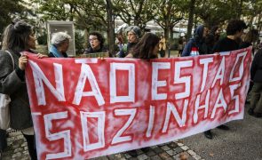 Jovens ativistas pelo clima condenados a multa de 295 euros