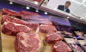 Associação avisa que pode não haver carne no Natal devido a greve