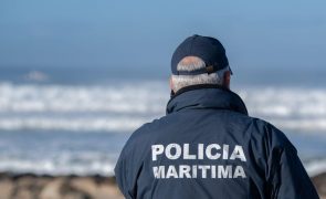 Reforçadas buscas dos três tripulantes de embarcação desaparecida na sexta-feira na Nazaré
