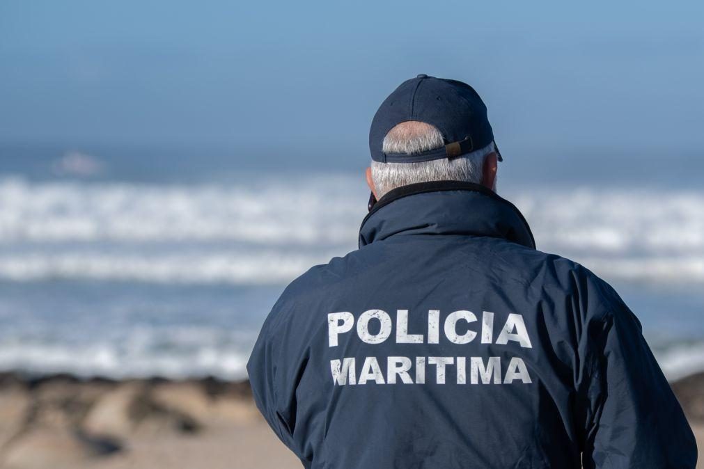 Reforçadas buscas dos três tripulantes de embarcação desaparecida na sexta-feira na Nazaré