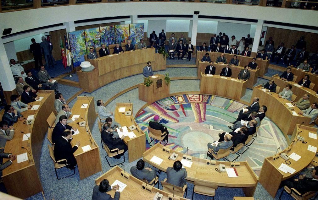 Eutanásia: Presidente do parlamento açoriano defende que ouvir regiões era 