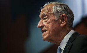 Presidente da República visita militares portugueses na Roménia