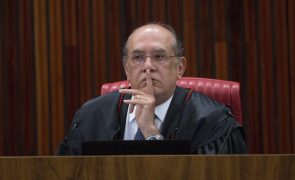 Tribunal brasileiro suspende porte de arma de deputada apoiante de Bolsonaro