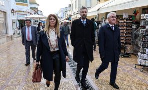 Trabalho em Vila Real de Santo António mostra que se pode combater atraso na habitação - Ministro