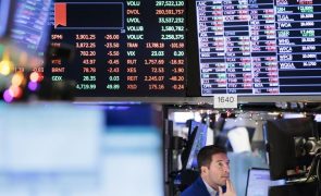 Wall Street fecha em alta tímida mas está a viver um dos piores meses desde 2018