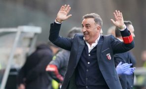 Carlos Carvalhal afasta-se de candidatura a selecionador de Portugal