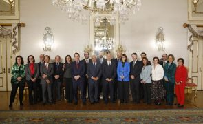 Portugueses podem criticar Presidente e Governo mas valorizam estabilidade