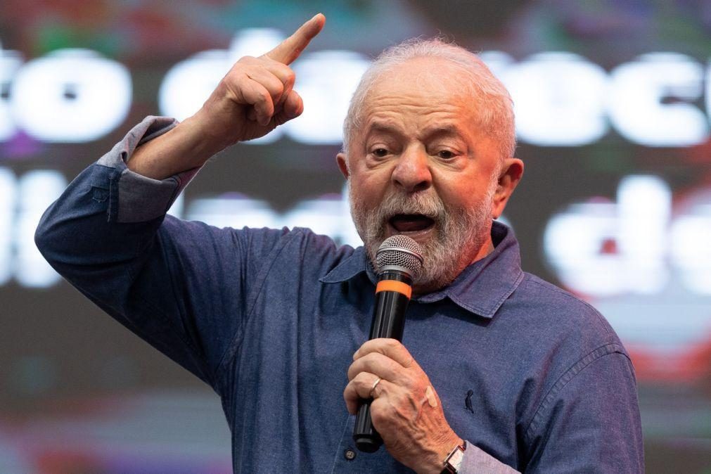 Lula da Silva anuncia 16 ministros para o seu futuro Governo no Brasil