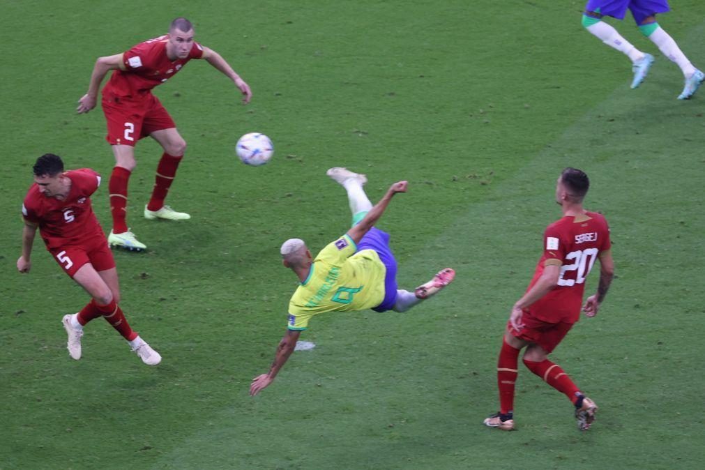 Pontapé de 'moinho' de Richarlison eleito o melhor golo do Mundial2022