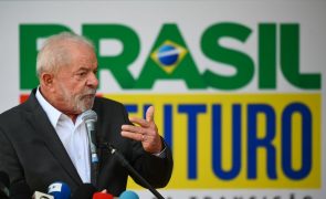 Lula deseja um Natal de reconciliação depois das eleições polarizadas