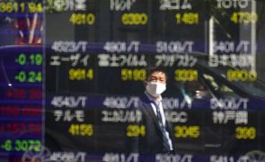 Bolsa de Tóquio fecha a ganhar 0,65%