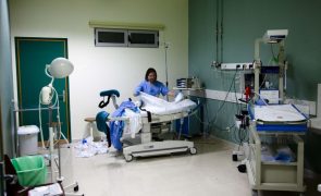 Bloco de partos de Portimão encerrou terça-feira e só reabre em 02 de janeiro