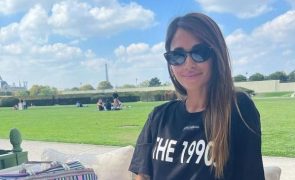 Mulher de Messi tem fortuna maior do que Georgina, mas não demonstra