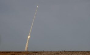 Governo bielorrusso diz que míssil antiaéreo ucraniano caiu no seu território