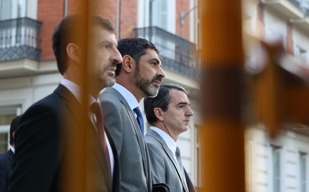 Ministério Público pede prisão sem fiança para chefe dos Mossos d'Esquadra, da Catalunha