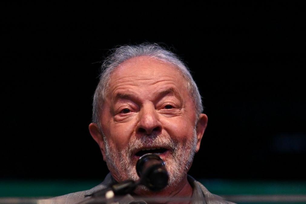 Lula em Portugal em visita de Estado e para cimeira luso-brasileira de 22 a 25 de Abril