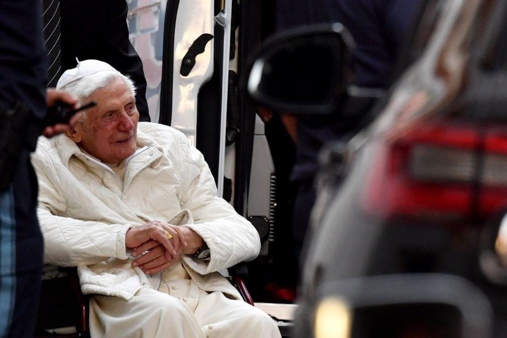 Morreu o Papa Bento XVI