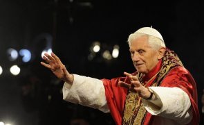 Funeral de Bento XVI será na quinta-feira e Papa Francisco preside às celebrações