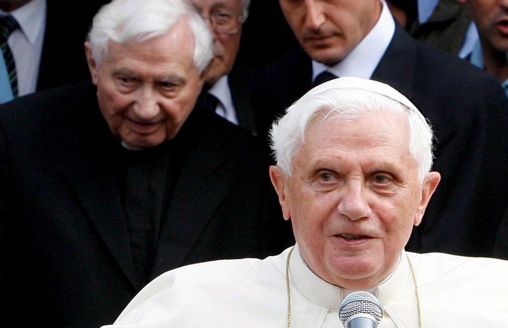 As últimas palavras do papa emérito Bento XVI foram 
