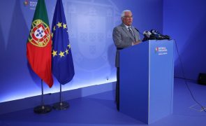 António Costa salienta que administração da TAP 