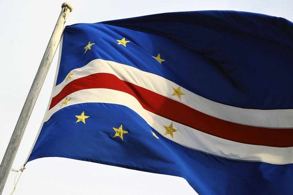 Cabo Verde cativa 20% do Orçamento de 2023 e só vai aceitar faturas eletrónicas