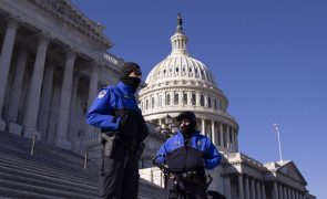 Dois anos após o ataque ao Capitólio polícia dos EUA ainda procura 350 suspeitos